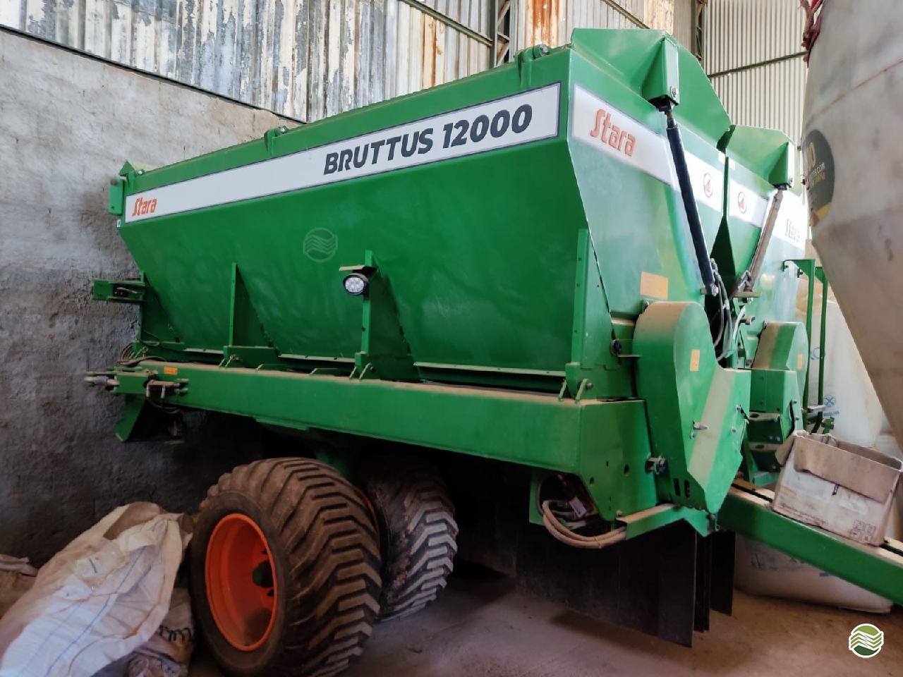 DISTRIBUIDOR 12000 de Dimaq - GO